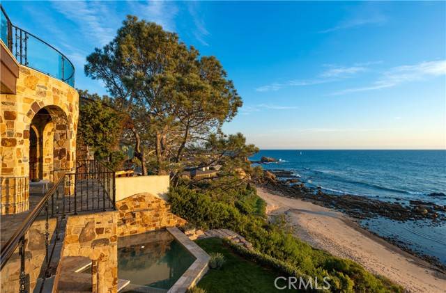 Corona Del Mar, CA 92625,177 Shorecliff RD