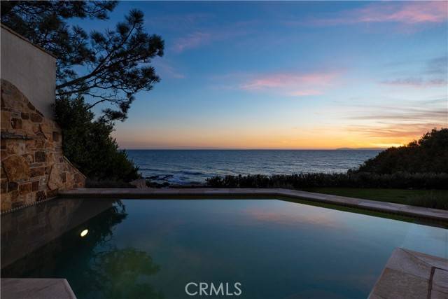 Corona Del Mar, CA 92625,177 Shorecliff RD