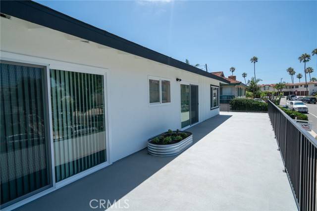 San Clemente, CA 92672,239 Avenida Pelayo