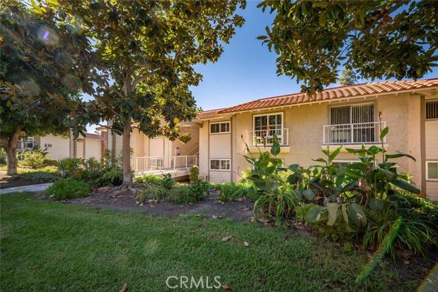 Laguna Woods, CA 92637,3301 Via Carrizo 0