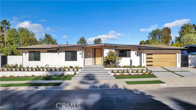 Tarzana, CA 91356,18829 Paseo Nuevo DR