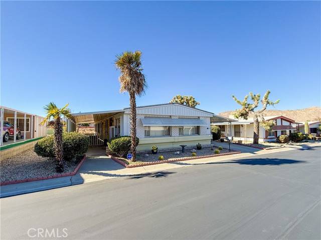 Yucca Valley, CA 92284,7501 Palm AVE 114