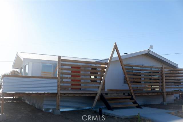 Landers, CA 92285,59350 Stearman RD