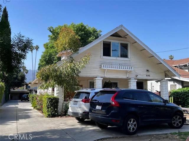 Pasadena, CA 91101,693 Santa Barbara ST