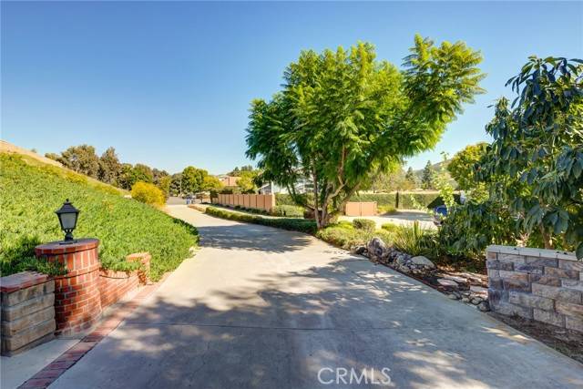 Camarillo, CA 93012,6905 Quito CT