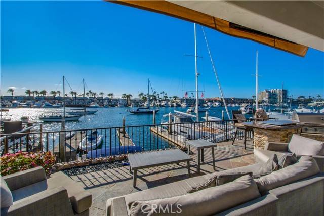 Newport Beach, CA 92663,323 Via Lido Soud