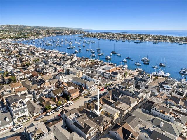 Newport Beach, CA 92662,119 Apolena AVE