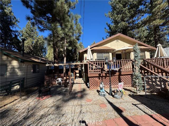 Big Bear City, CA 92314,717 E Meadow LN