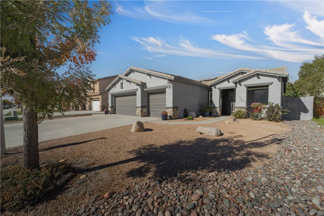 Rosamond, CA 93560,3085 Summer Breeze