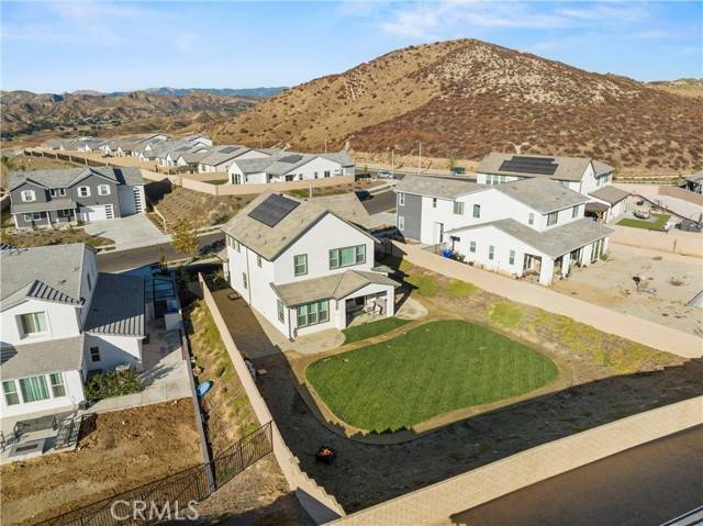 Castaic, CA 91384,30024 Chestnut LN