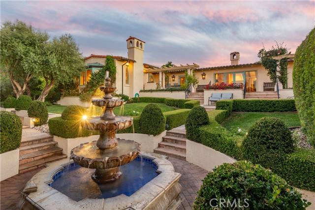 Palos Verdes Estates, CA 90274,2105 Via Visalia