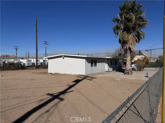 Adelanto, CA 92301,11759 Baldwin ST