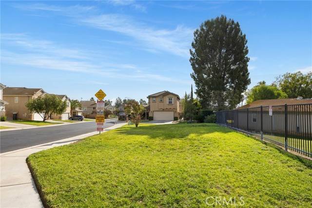 Jurupa Valley, CA 92509,7992 Shadow Trails LN