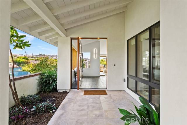 Corona Del Mar, CA 92625,11 Skysail DR