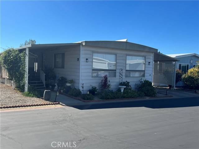 Calimesa, CA 92320,975 California ST 69