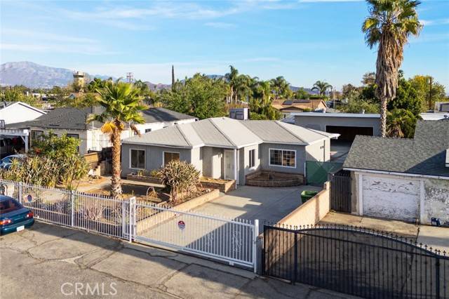 Pacoima, CA 91331,13038 Terra Bella ST