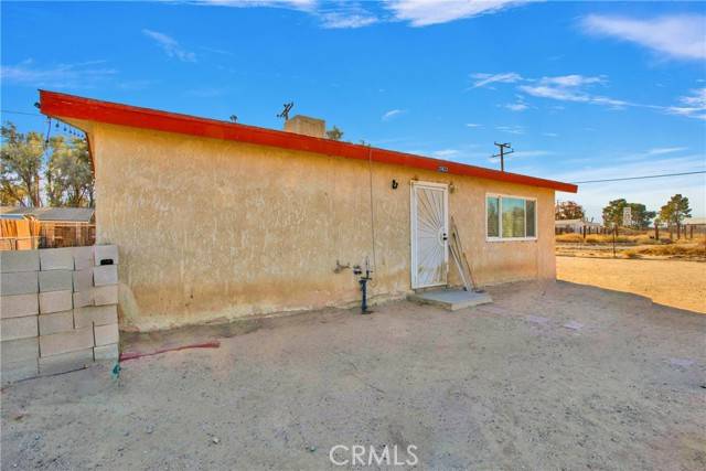 Barstow, CA 92311,25623 Agate RD