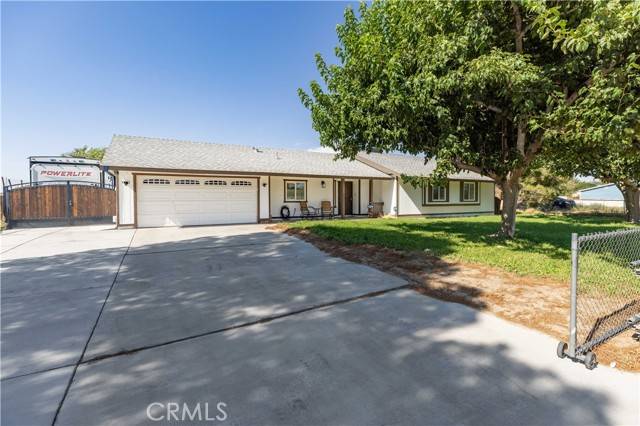 Lancaster, CA 93535,15833 Valeport AVE