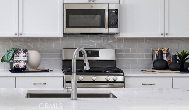 Jurupa Valley, CA 92509,3435 Lakota LN