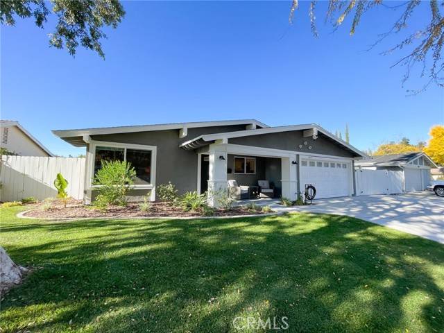 Canyon Country, CA 91351,18857 Darter DR