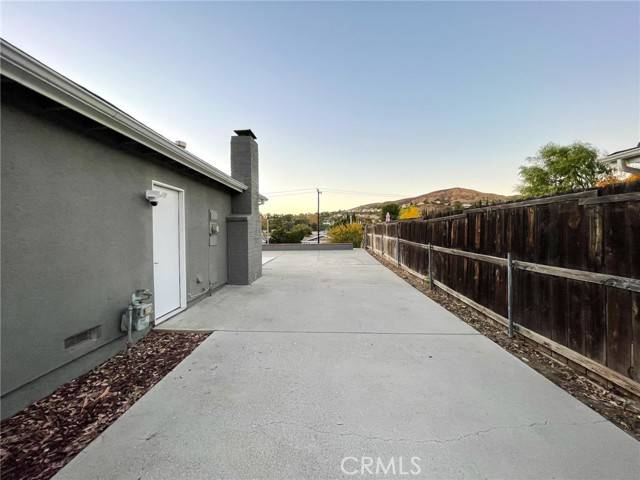 Canyon Country, CA 91351,18857 Darter DR