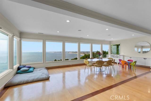 Palos Verdes Estates, CA 90274,1661 Via Arriba