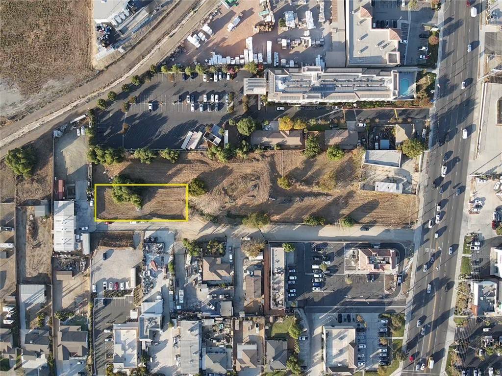 Norco, CA 92860,1775 1/2 Acre ST