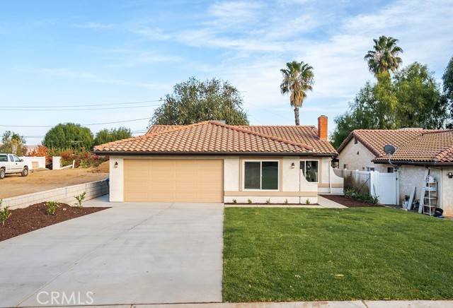 Corona, CA 92881,20284 Newton ST