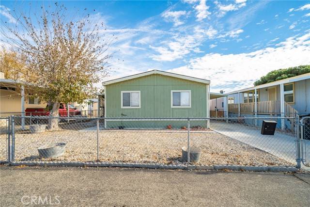 Rosamond, CA 93560,3303 Sierra 55