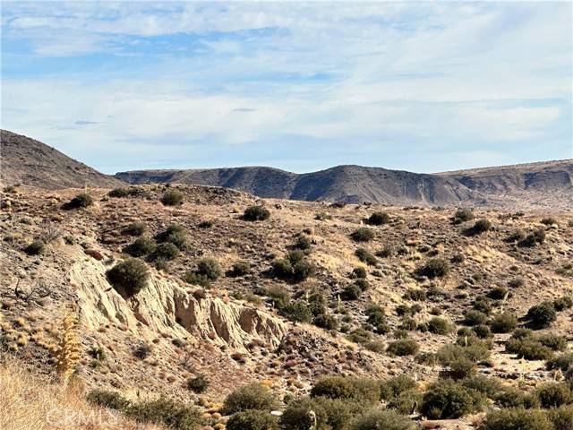 Pioneertown, CA 92268,4779 Cimarron RD