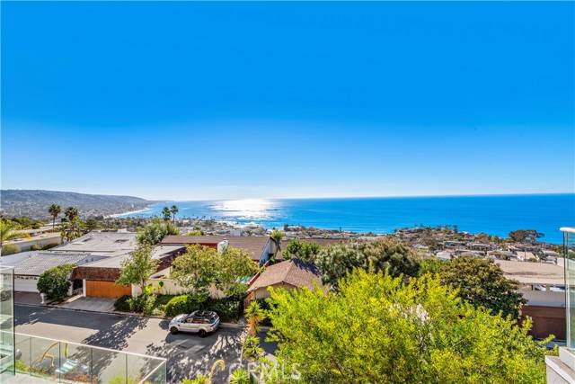 Laguna Beach, CA 92651,535 Dunnegan DR