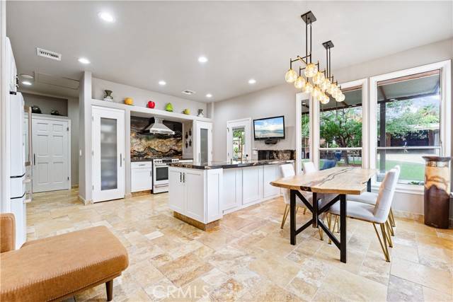 Lakeview Terrace, CA 91342,11431 Clybourn AVE