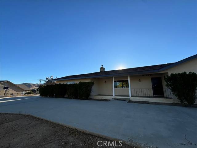 Yucca Valley, CA 92284,58709 Piedmont DR