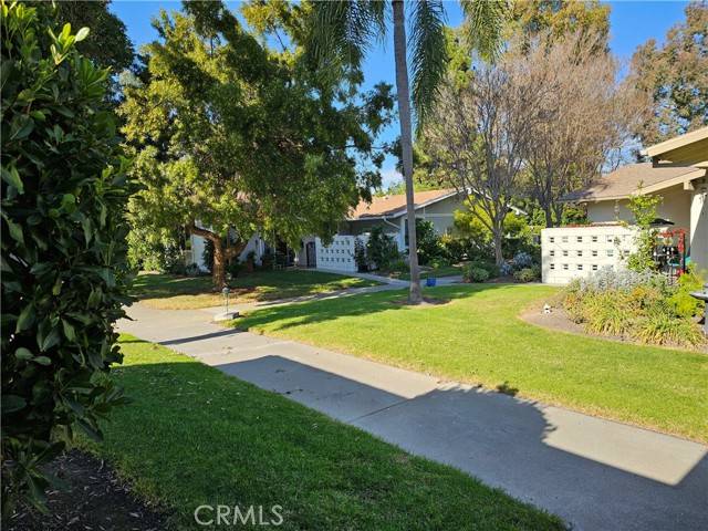 Laguna Woods, CA 92637,716 Avenida Majorca C