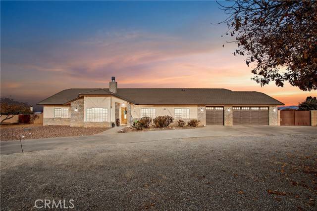 Phelan, CA 92371,9522 Arrowhead CT