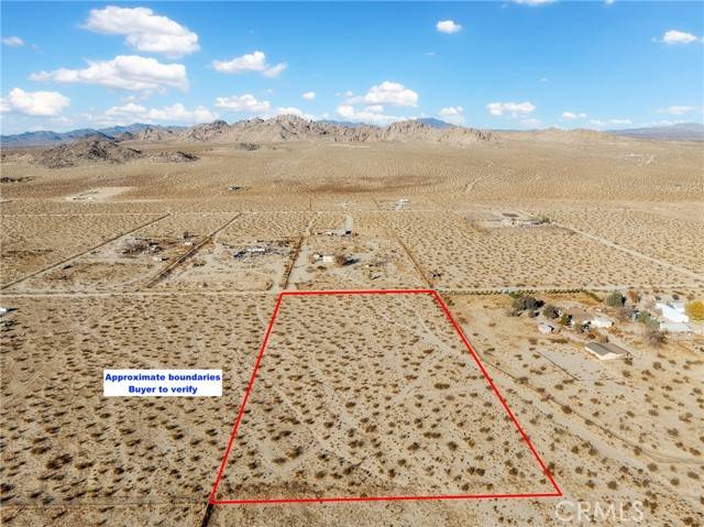 Lucerne Valley, CA 92356,719 Sage RD