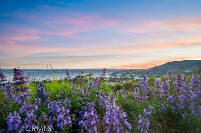 Laguna Beach, CA 92651,825 Coast View DR