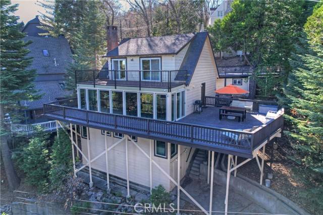 Lake Arrowhead, CA 92352,336 Jasmine LN