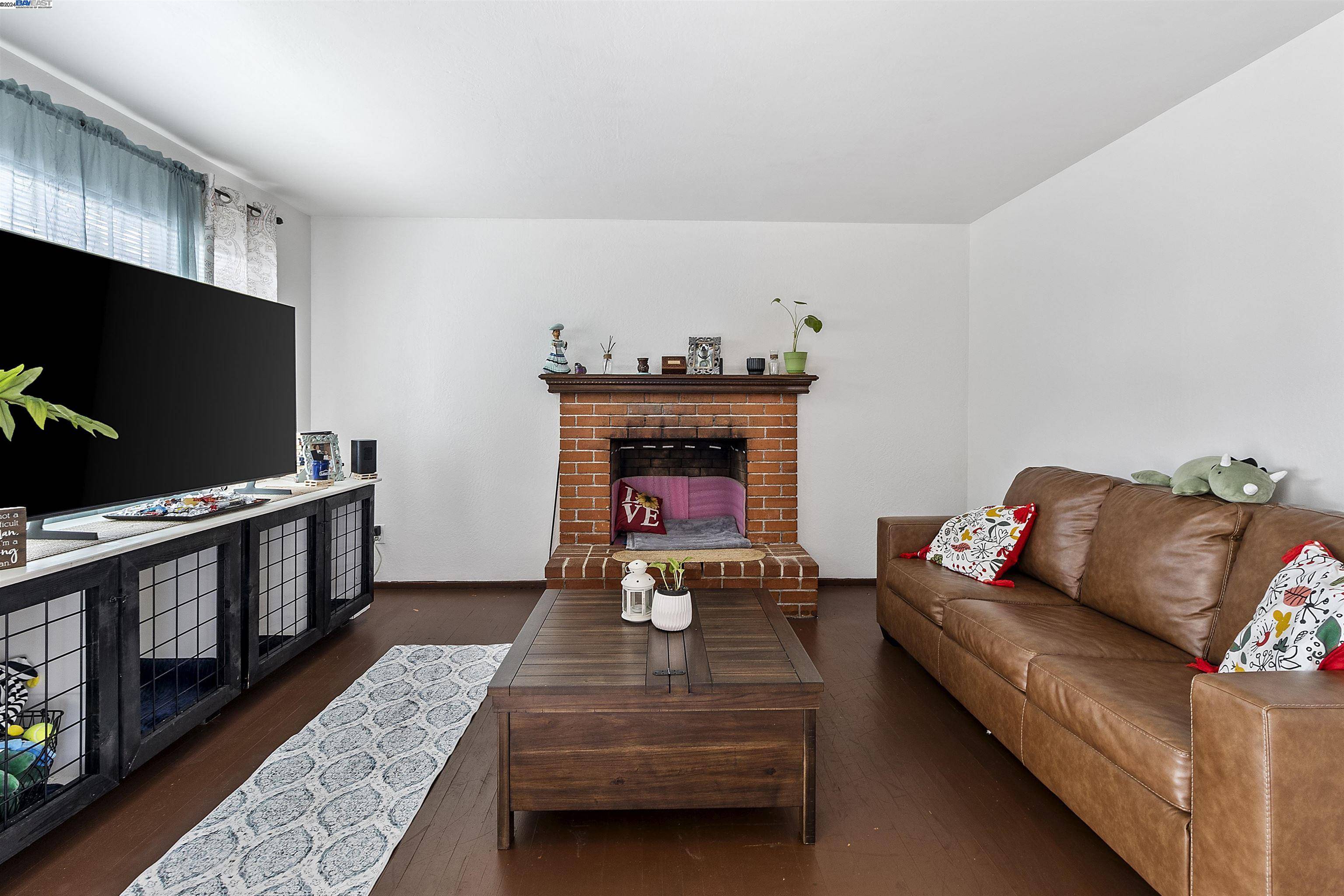Hayward, CA 94546,2540 Grove WAY