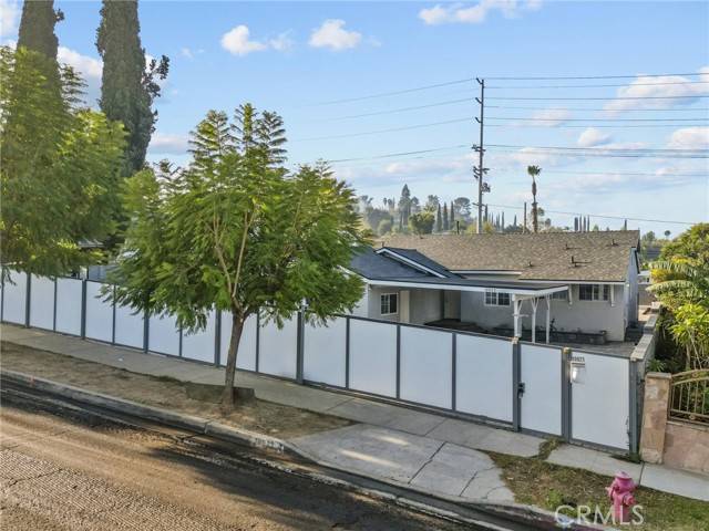 Pacoima, CA 91331,10923 Jamie AVE