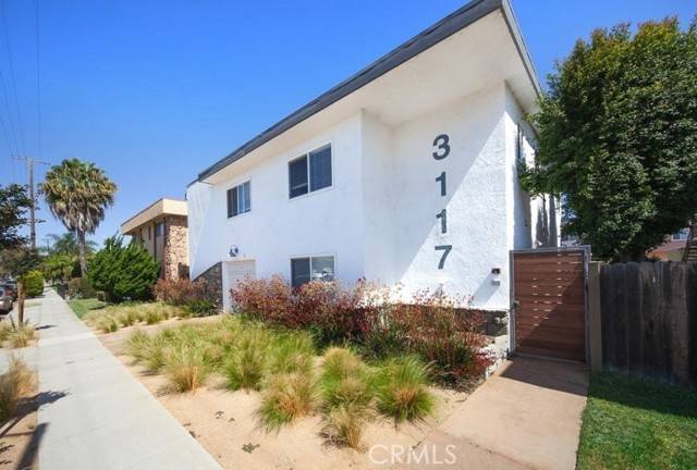 Long Beach, CA 90814,3117 E 6th ST