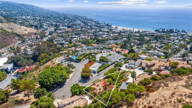Laguna Beach, CA 92651,336 Lookout DR
