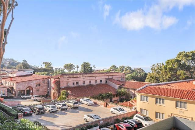 Palos Verdes Estates, CA 90274,2545 Via Campesina 303
