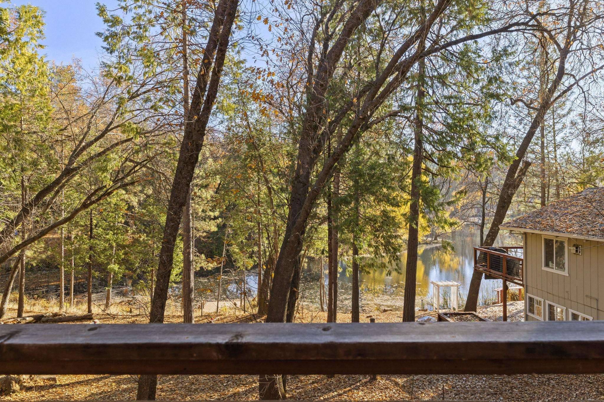 Sonora, CA 95370,21786 Crystal Lake Dr
