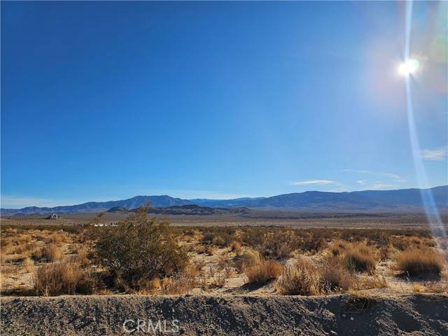 Lucerne Valley, CA 92356,400 East End RD