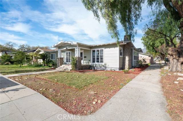 Upland, CA 91786,995 E Washington BLD