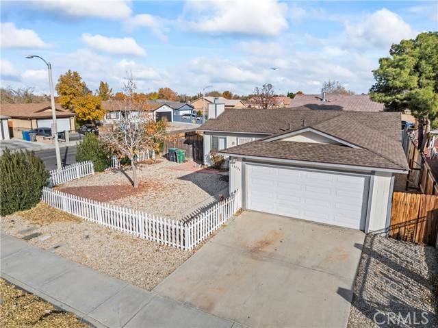 Lancaster, CA 93535,43754 Ponderosa ST