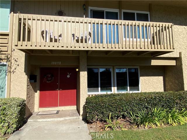 Fountain Valley, CA 92708,10098 Fall River CT