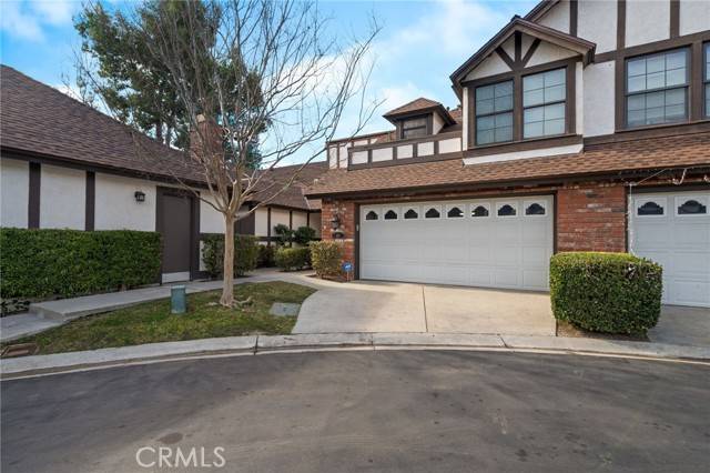 Anaheim Hills, CA 92807,950 S Rim Crest DR 12