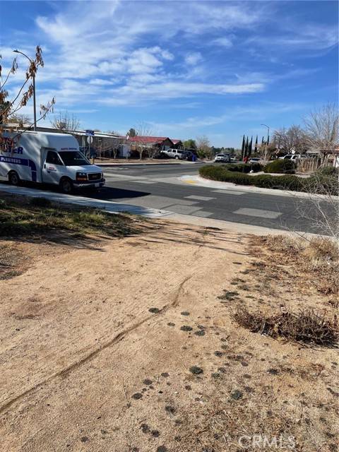 Victorville, CA 92395,13991 Riviera Dr